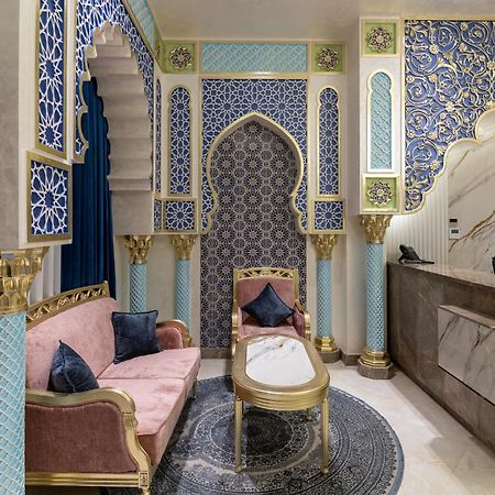 Mirzo Hotel Tashkent Esterno foto