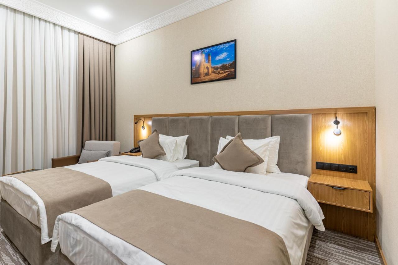 Mirzo Hotel Tashkent Esterno foto